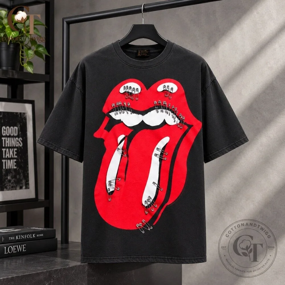 BTS V Taehyung Lima Peru Day 2 Kith x The Rolling Stones Monogram Tongue T Shirt 6 BTS V Taehyung Lima Peru Day 2 Kith x The Rolling Stones Monogram Tongue T Shirt